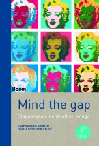 Mind the gap : Stappenplan identiteit en image