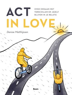 [Is er iets mis met jou en je relatie als je soms worstelt? Nee. Liefdesrelaties zijn nu eenmaal vaak ingewikkeld. Hoe ga je daarmee om? Je onbegrepen voelen, strijden, op elkaar vitten: relatiegedoe, we kennen het allemaal. Waar de een bang is om te eindigen als onderdeel van een ‘ANWB-stel’ met dezelfde outfit en hobby’s, vreest de ander dat geklaag en terugkerende ruzies op de lange duur de relatie zullen ondermijnen. Hoe blijf je verbonden zonder samen te smelten tot een tweekoppig monster? Hoe zorg je ervoor dat er ruimte is voor eigenheid, met respect voor de ander? Hoe zorg je voor veilige intimiteit waarin het af en toe ook nog spannend is in bed? ACT in love is een praktisch zelfhulpboek met informatie, oefeningen en tips die je direct kunt gebruiken om je relatie te verbeteren. Met technieken uit de acceptance and commitment therapy (ACT) leer je te focussen op wat je zelf wilt, en keuzes te maken die zelfvertrouwen geven. Je ontdekt hoe je kunt stoppen met onhandige gewoonten en ‘daar-gaan-we-weer-patronen’. Vanuit innerlijke rust en meer tevredenheid – dus vanuit een goede relatie met jezelf – stop je met het wijzen naar de ander en neem je het heft in eigen handen.] ACT in love : over omgaan met verschillen en jezelf blijven in je relatie